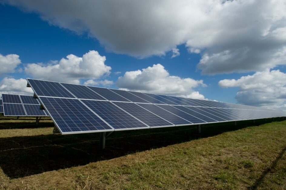 Proyectos energía solar en Valdemoro — con MC Global Consultores