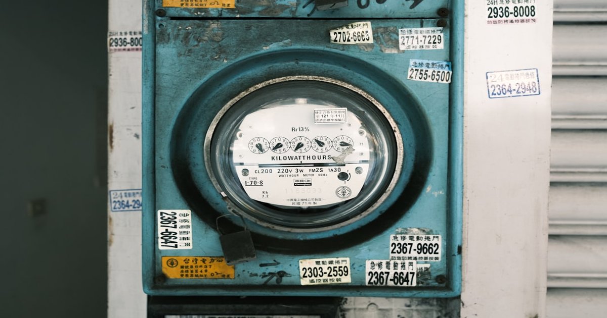 ¿Cuánto puedo ahorrar en electricidad en Móstoles?